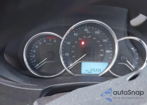 2014 Toyota Corolla Le z USA, uszkodzony, nr VIN 5YFBURHE9EP177239